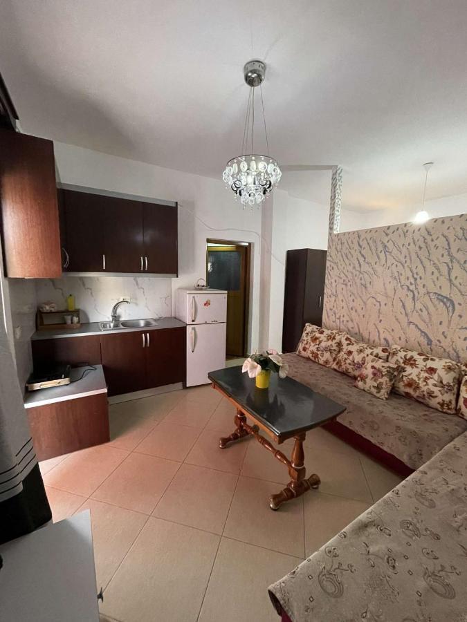 Vila Ronaldo Apartment Ksamil Exterior photo